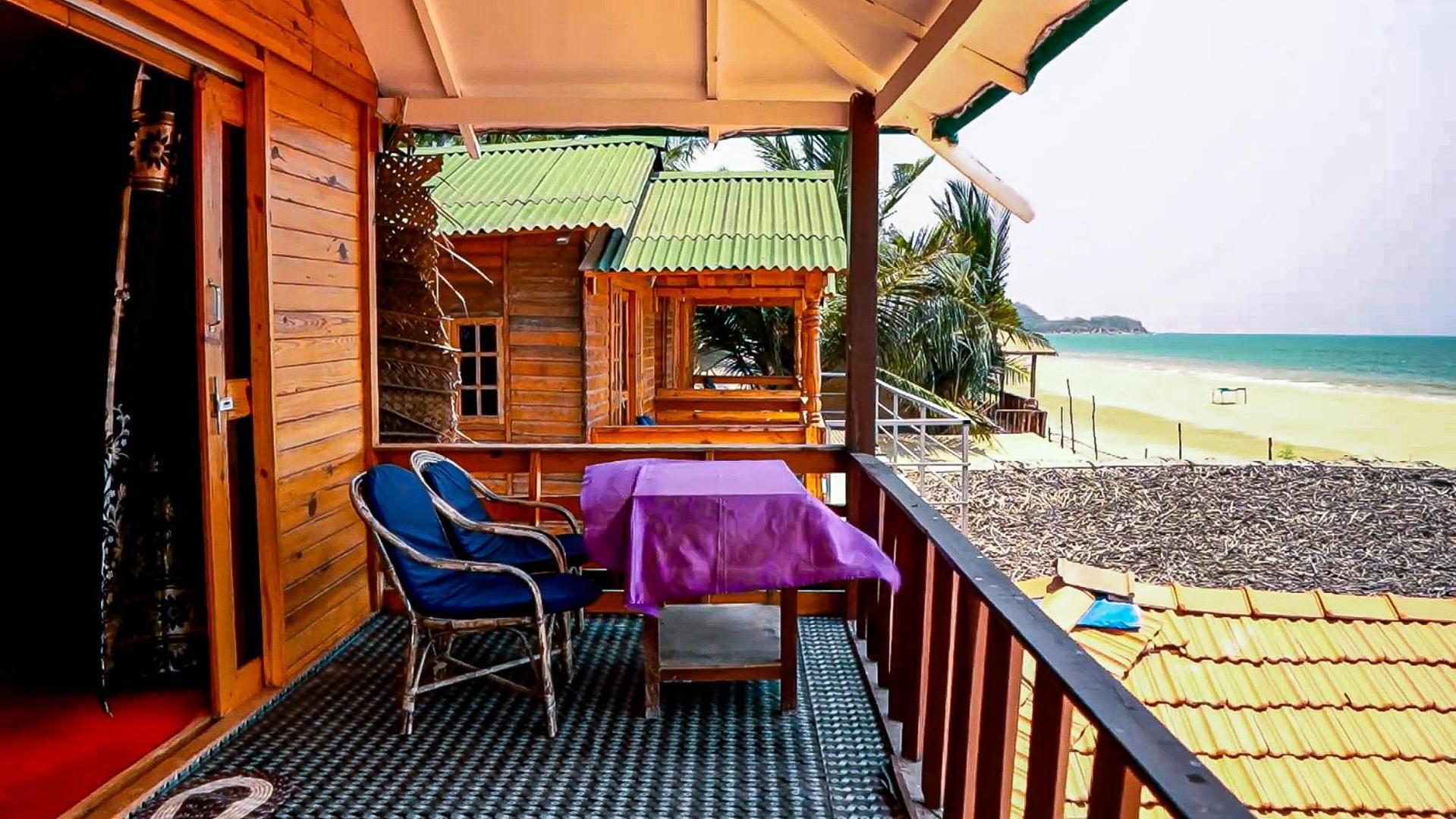 Om Sai Beach Huts Hotel Agonda Bagian luar foto